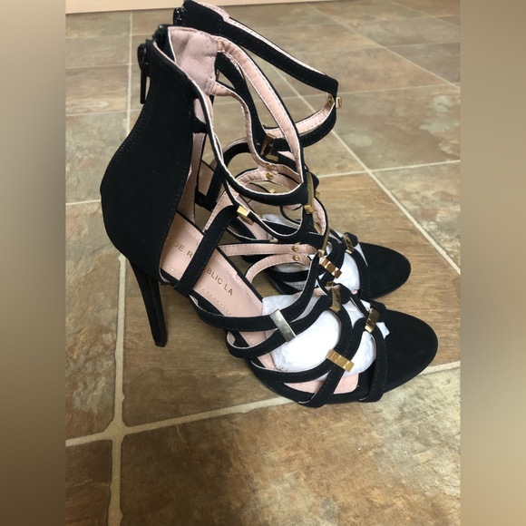 WOMENS HIGH HEEL SANDALS BY SHOE REPUBLIC SIZE 8.5 - Picture 1 of 11